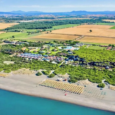 Village With Swimming-pool And Private Equipped In Montalto Marina