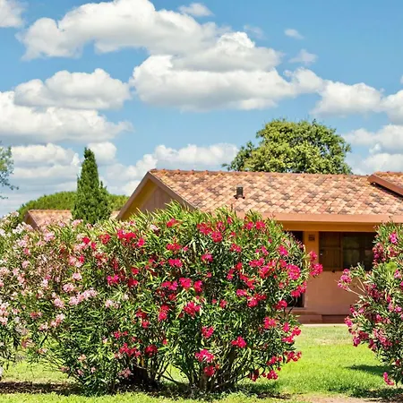 Village With Swimming-pool And Private Equipped In Montalto Marina Aparthotel